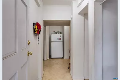 615 E High St, Charlottesville, VA 22902 - Photo 13