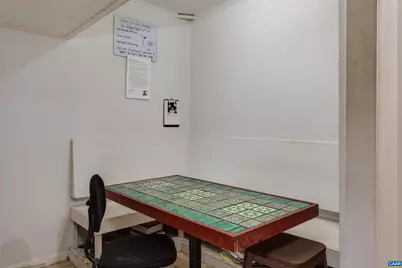 615 E High St, Charlottesville, VA 22902 - Photo 19