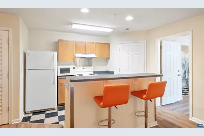 195 Yellowstone Dr #103, Charlottesville, VA 22903 - Photo 7
