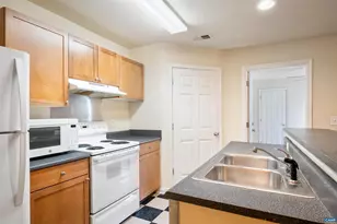 195 Yellowstone Dr, Charlottesville, VA 22903 - Photo 11