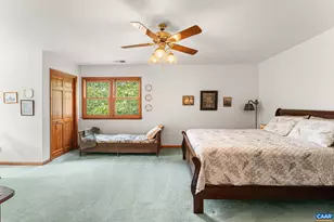 690 Page St, Scottsville, VA 24590 - Photo 33