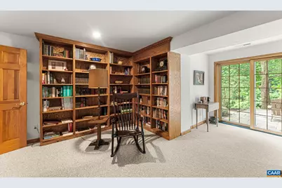 690 Page St, Scottsville, VA 24590 - Photo 43