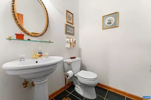 690 Page St, Scottsville, VA 24590 - Photo 13