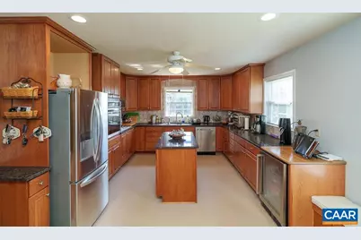 2733 Southern Hills Ct, North Garden, VA 22959 - Photo 9