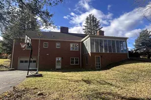 214 Montvue Dr, Charlottesville, VA 22901 - Photo 29