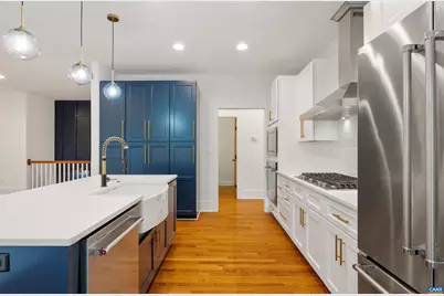 329 Carrsbrook Dr, Charlottesville, VA 22901 - Photo 13