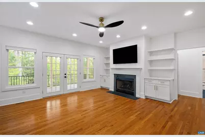 329 Carrsbrook Dr, Charlottesville, VA 22901 - Photo 7