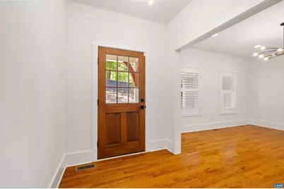 329 Carrsbrook Dr, Charlottesville, VA 22901 - Photo 5