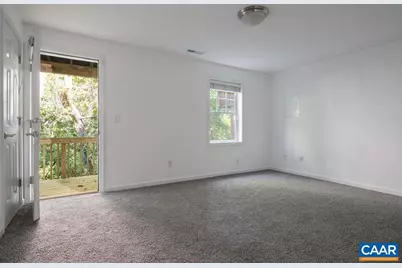 129 Old Fifth Cir, Charlottesville, VA 22903 - Photo 5