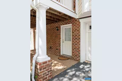 129 Old Fifth Cir, Charlottesville, VA 22903 - Photo 3
