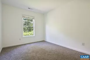 129 Old Fifth Cir, Charlottesville, VA 22903 - Photo 25