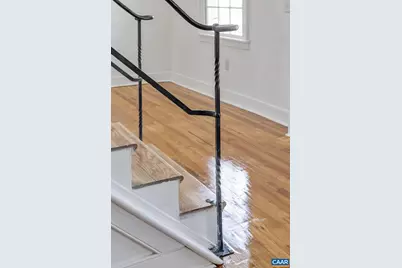 622 Front St, Lovingston, VA 22949 - Photo 13