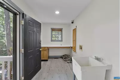 318 Miller School Rd, Charlottesville, VA 22903 - Photo 33