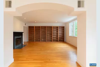 249 East Jefferson St, Charlottesville, VA 22902 - Photo 3