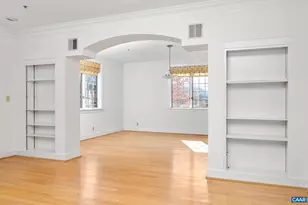 249 E Jefferson St, Charlottesville, VA 22902 - Photo 7