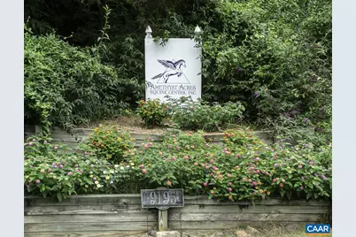 9195 Springwood Rd, Buchanan, VA 24066 - Photo 1