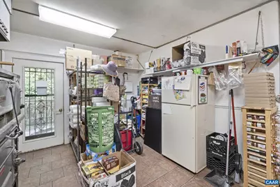 485 Valley St, Scottsville, VA 24590 - Photo 35