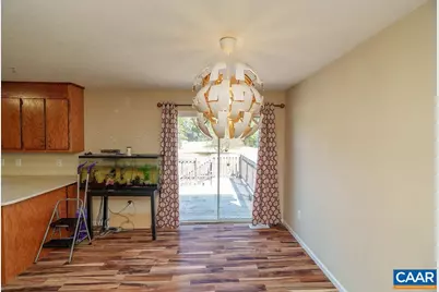 197 Sherwood Dr, Waynesboro, VA 22980 - Photo 9