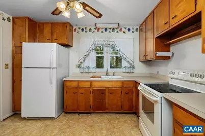 1905 Swanson Dr, Charlottesville, VA 22901 - Photo 19