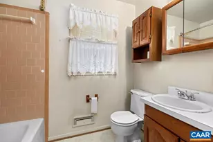 1905 Swanson Dr, Charlottesville, VA 22901 - Photo 25
