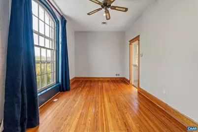 1915 E Market St #3, Charlottesville, VA 22902 - Photo 37