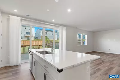 407 Meadows Dr, Orange, VA 22960 - Photo 11