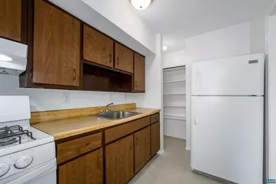 120 Hessian Hills Rdg #2, Charlottesville, VA 22901 - Photo 15