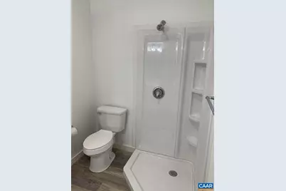 1311 Wertland St #B, Charlottesville, VA 22903 - Photo 9