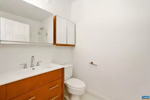 408 E Market St, Charlottesville, VA 22902 - Photo 13