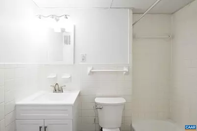 1800 Jefferson Park Ave #302, Charlottesville, VA 22903 - Photo 9