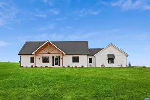 1416 Ladd Rd, Waynesboro, VA 22980 - Photo 3