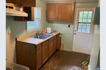 8203 Chestnut Grove Rd, Esmont, VA 22937 - Photo 3