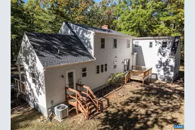 2325 Mountain Brook Dr, Charlottesville, VA 22902 - Photo 7