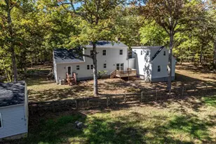 2325 Mountain Brook Dr, Charlottesville, VA 22902 - Photo 9