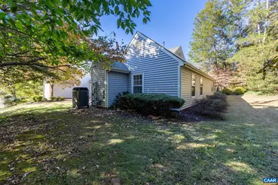 2067 Winterfield Cir, Charlottesville, VA 22911 - Photo 31