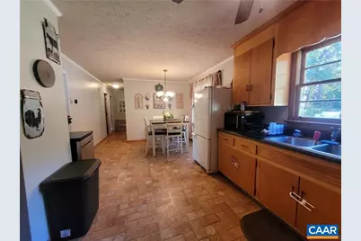 28153 N James Madison Hwy, New Canton, VA 23123 - Photo 7