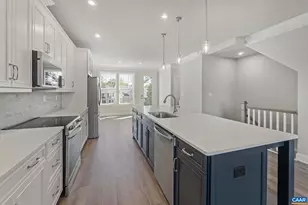 37 Lindley Pl, Charlottesville, VA 22901 - Photo 15