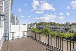 37 Lindley Pl, Charlottesville, VA 22901 - Photo 23