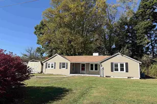 35 Stanley St, Staunton, VA 24401 - Photo 1