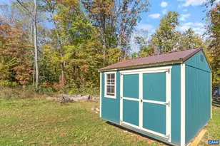 874 James River Rd, Scottsville, VA 24590 - Photo 35