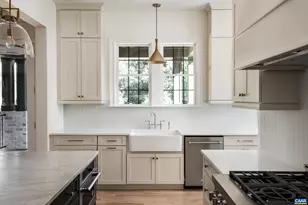 3C Rothwell Ln, Crozet, VA 22932 - Photo 3