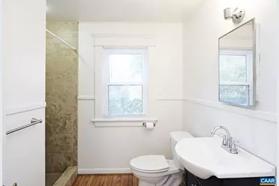 201 Cleveland Ave, Charlottesville, VA 22903 - Photo 9