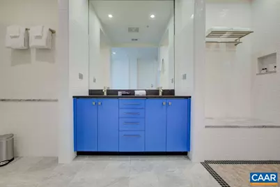 550 Water St #201, Charlottesville, VA 22902 - Photo 31