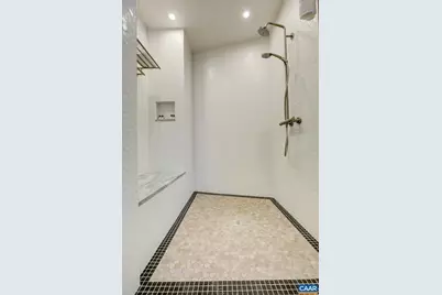 550 Water St #201, Charlottesville, VA 22902 - Photo 33