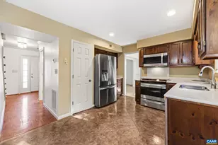 3200 Malbon Dr, Charlottesville, VA 22911 - Photo 9