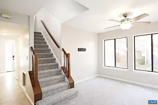 964 Sutton Ct, Charlottesville, VA 22901 - Photo 7