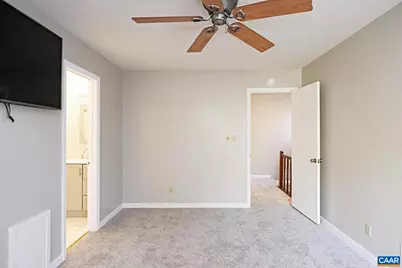 964 Sutton Ct, Charlottesville, VA 22901 - Photo 9