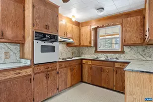 5579 Covesville Ln, Covesville, VA 22931 - Photo 9