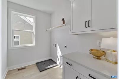 114D Marcella St, Charlottesville, VA 22911 - Photo 37