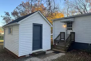 1227 Blue Ridge Ave, Crozet, VA 22932 - Photo 5